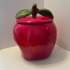 MCM California Pottery Red Delicious Apple‎ Cannister/Cookie Jar #8522